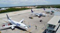 Gobierno federal apoya a pasajeros afectados por suspensión de Magnicharters